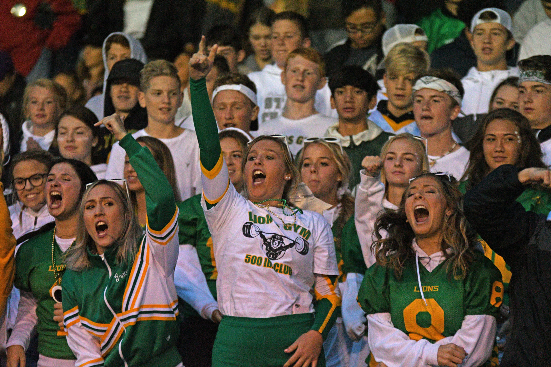 Student cheer